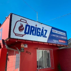 Fachada em Lona